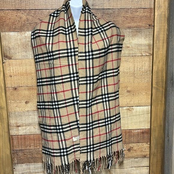 Burberry Cashmere Scarf traditional check print - Picture 13 of 14